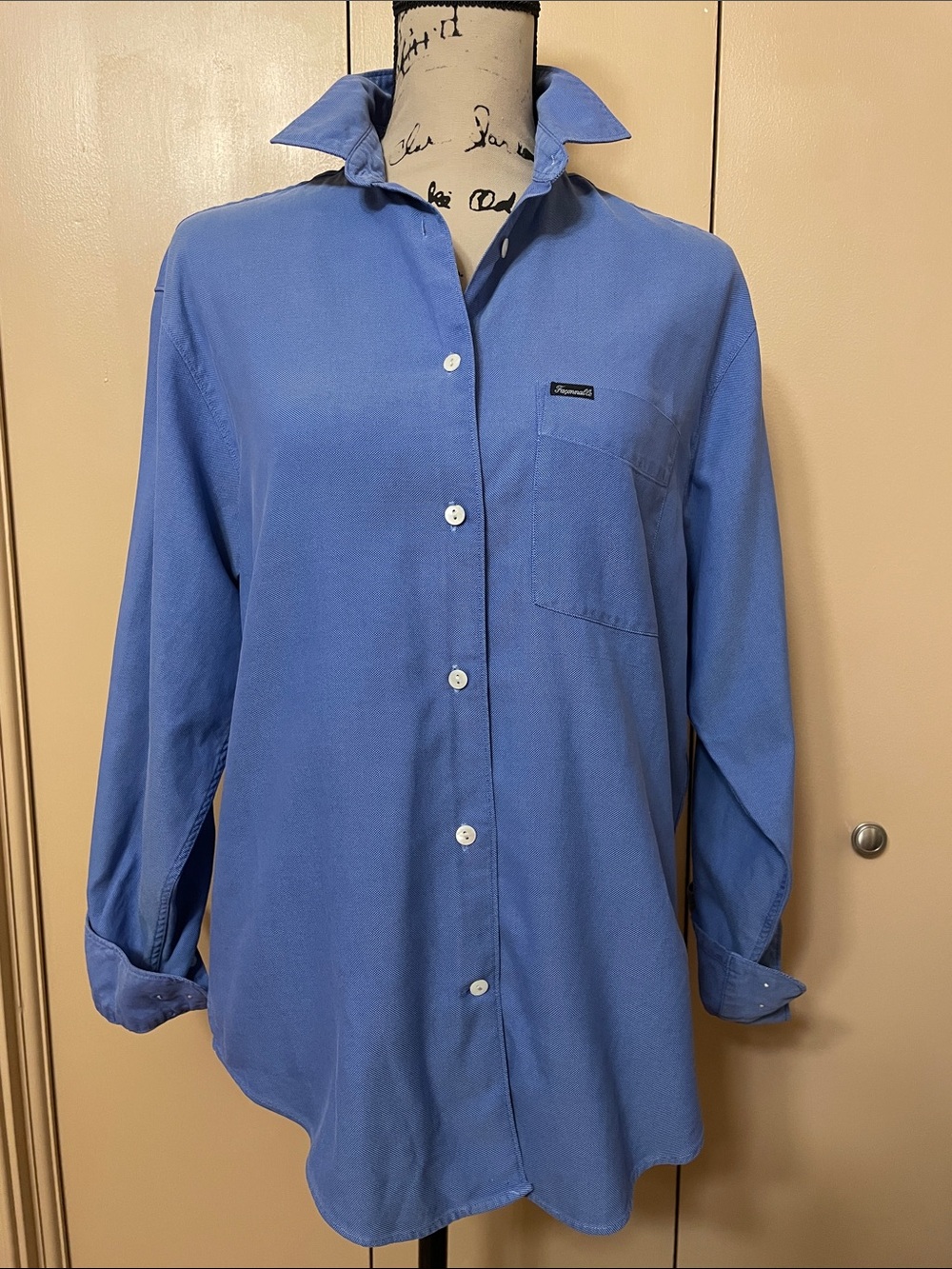 Faconnable Women’s Classic Collared Button-Down Shirt in Electric Blue - Small